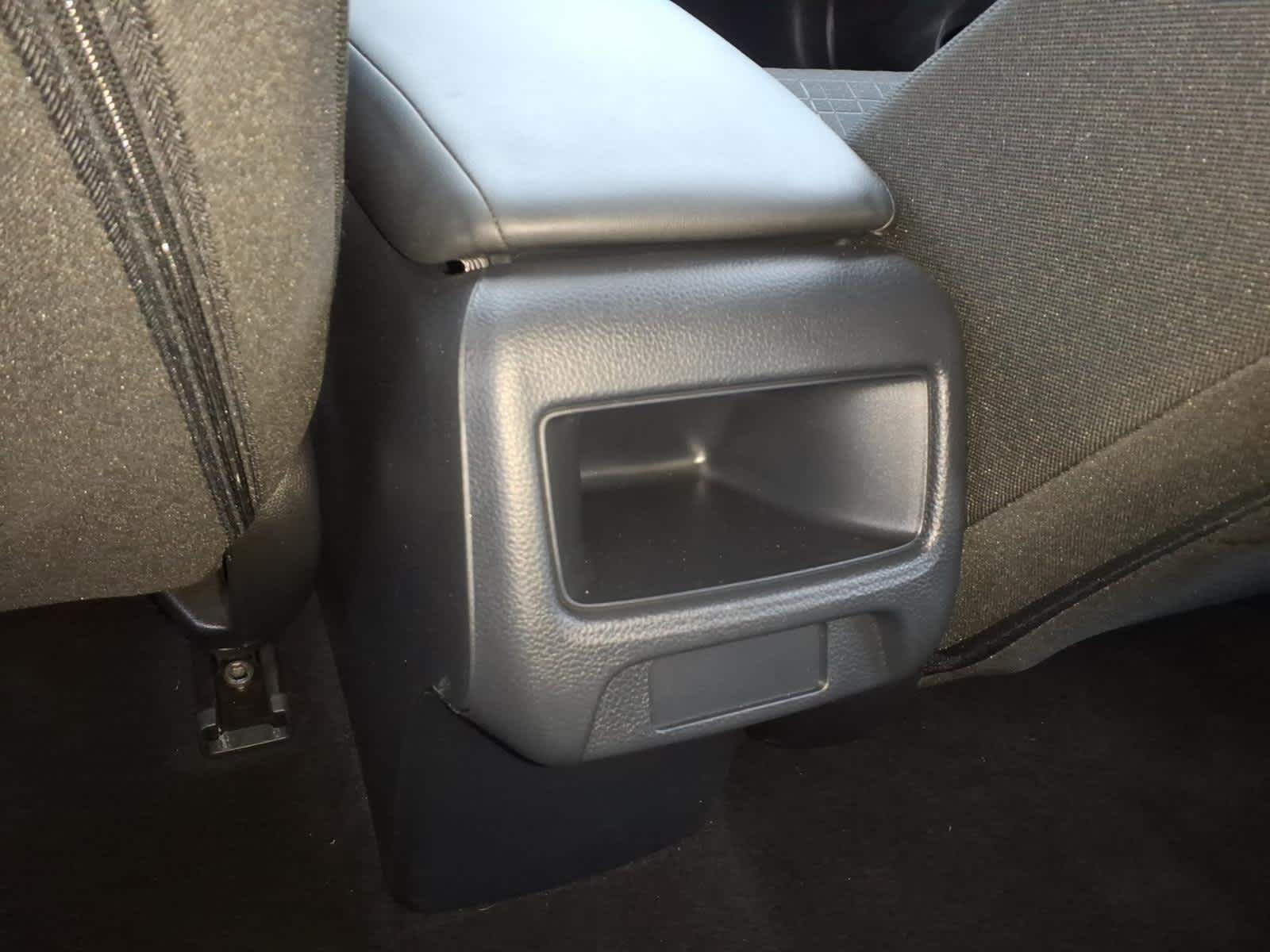 2025 Honda HR-V LX - Photo 13