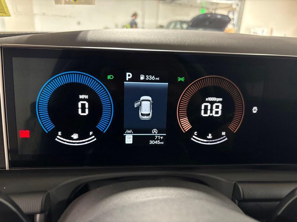 New 2026 White Hyundai SEL AWD image 16