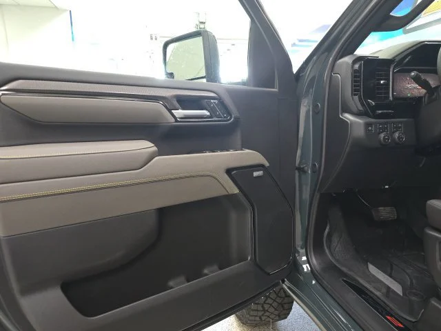 2026 Chevrolet Silverado 2500 HD ZR2 - Photo 16