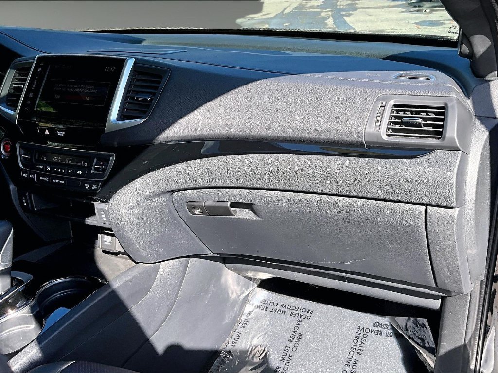 Used 2017 Black Honda Black Edition image 13