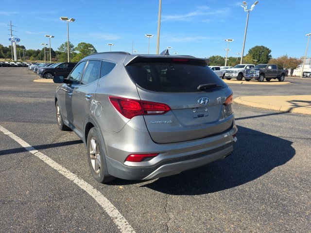 Used 2018 Mineral Gray Hyundai 2.4 Base image 5