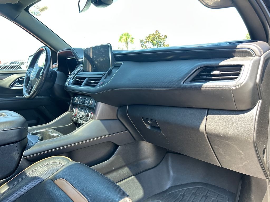 Used 2022 Black GMC AT4 image 14