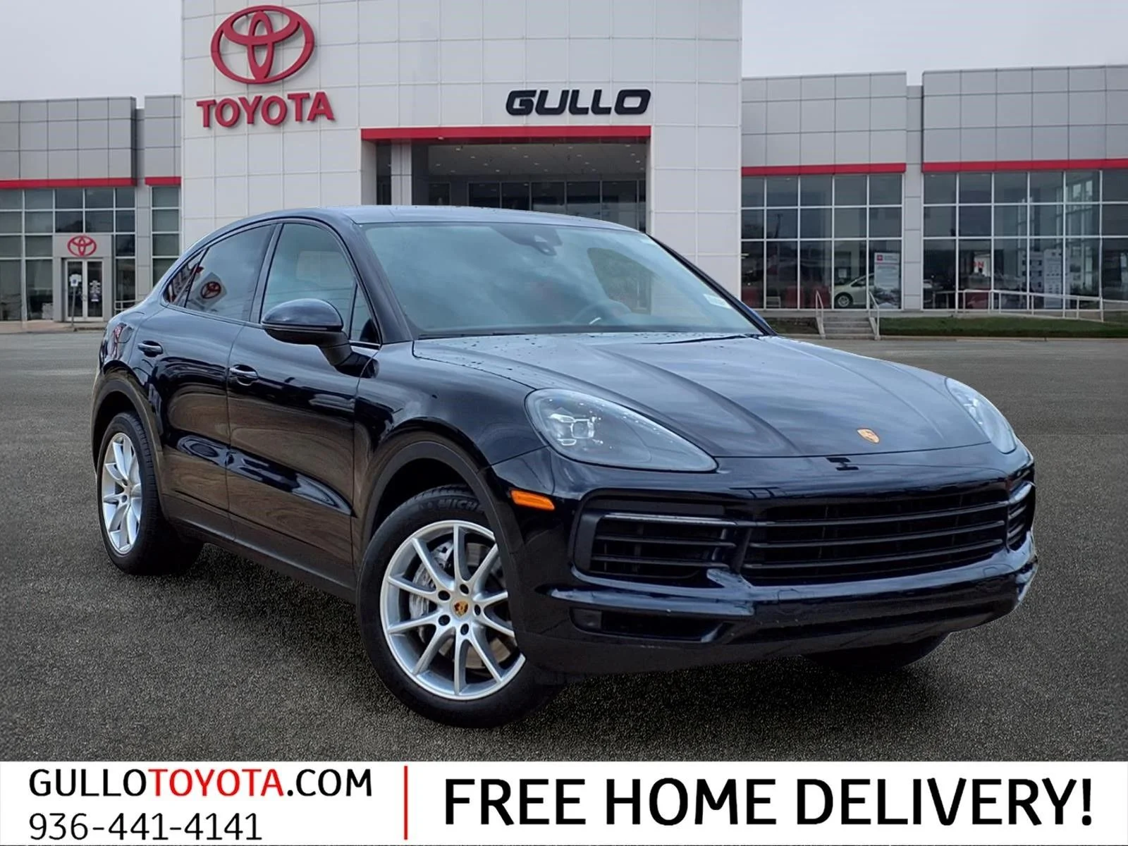 Used 2021 Black Porsche Base image 1
