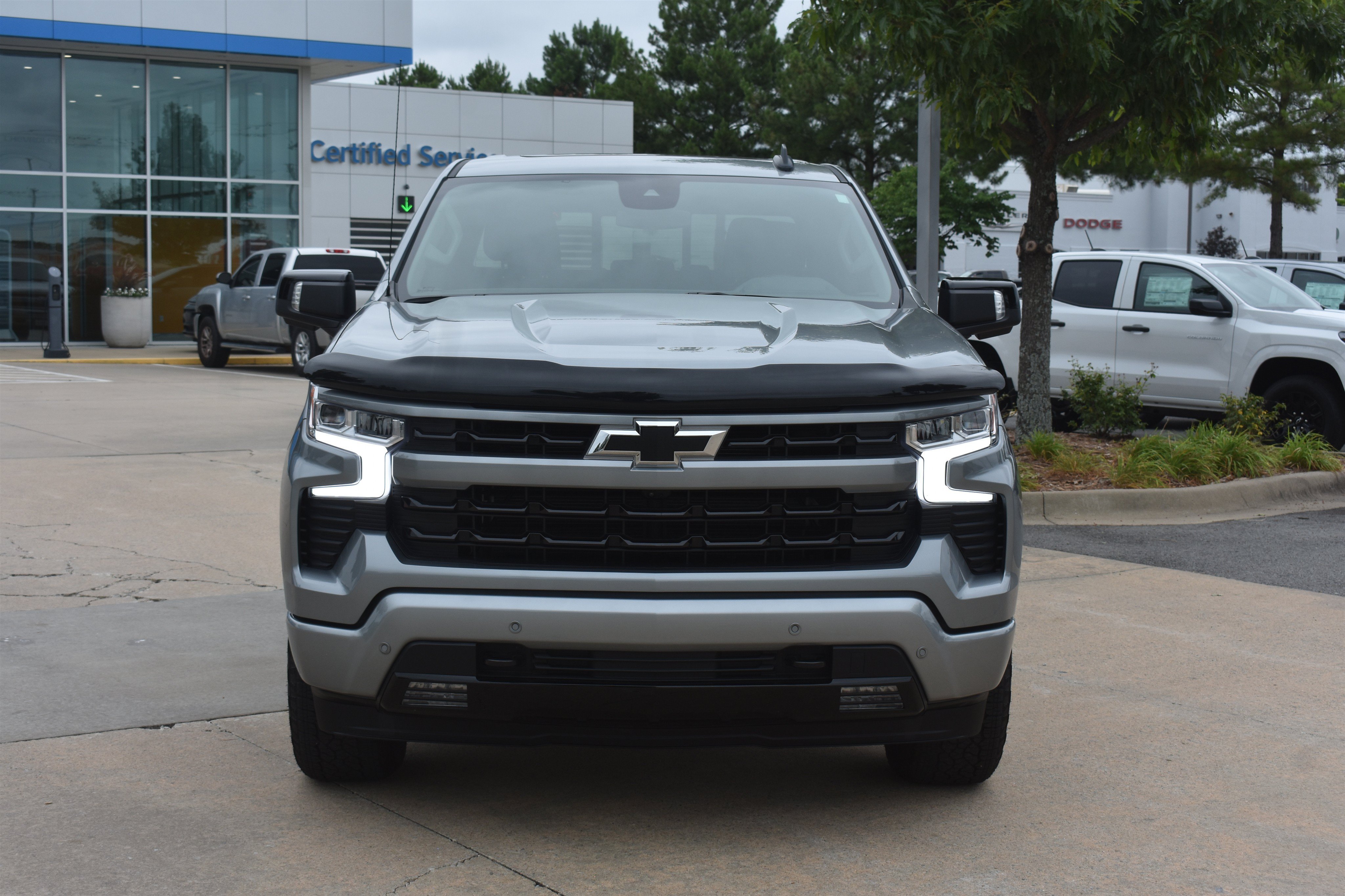 Used 2025 Chevrolet Silverado 1500 RST with VIN 2GCUKEED5S1218558 for sale in Little Rock