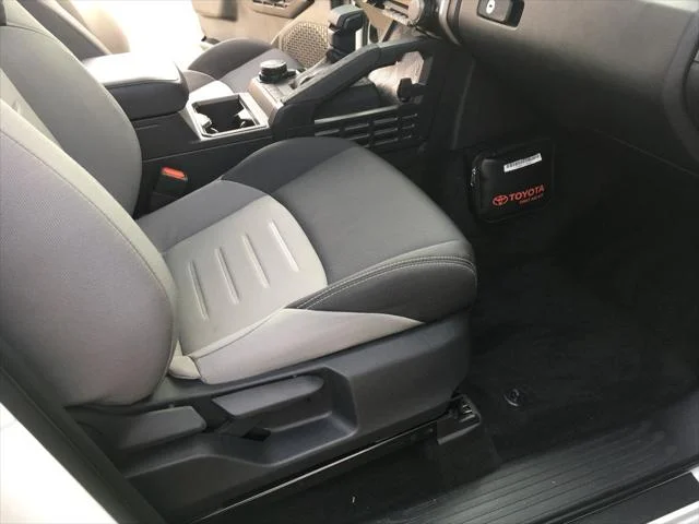 Certified Used 2025 White Toyota TRD Sport image 30