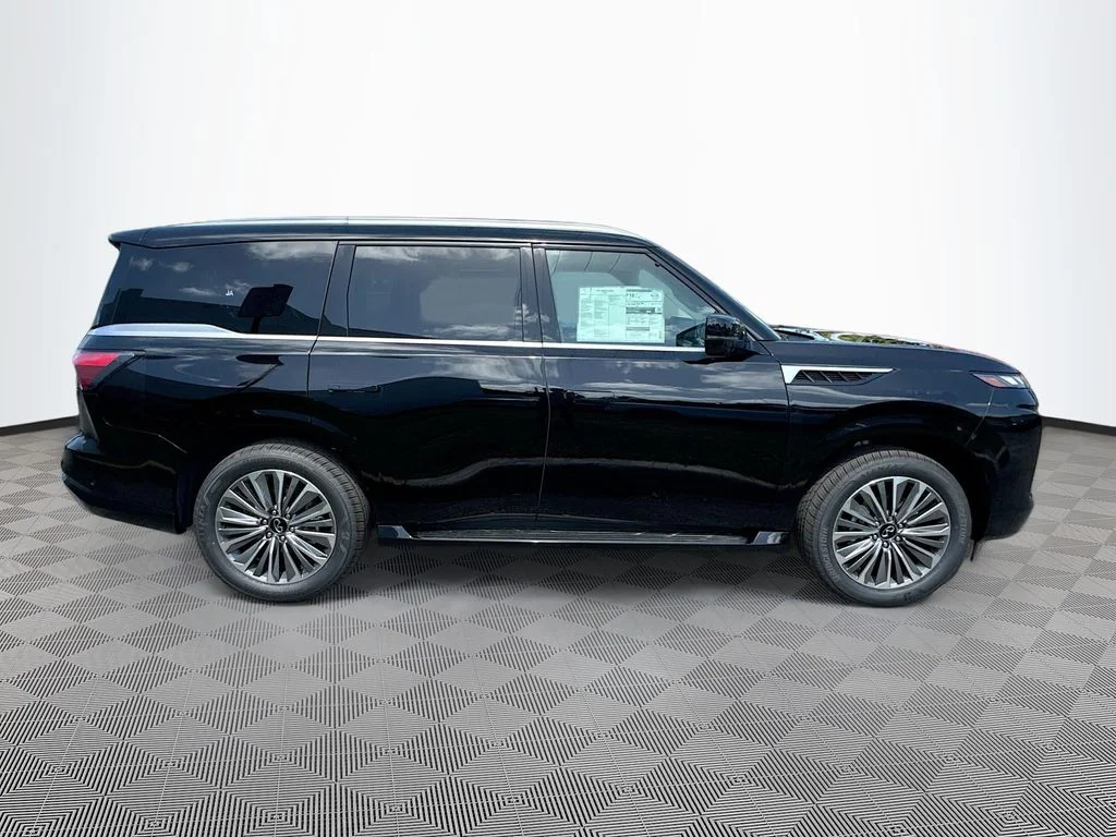 New 2027 MINERAL BLACK INFINITI Sport AWD image 4