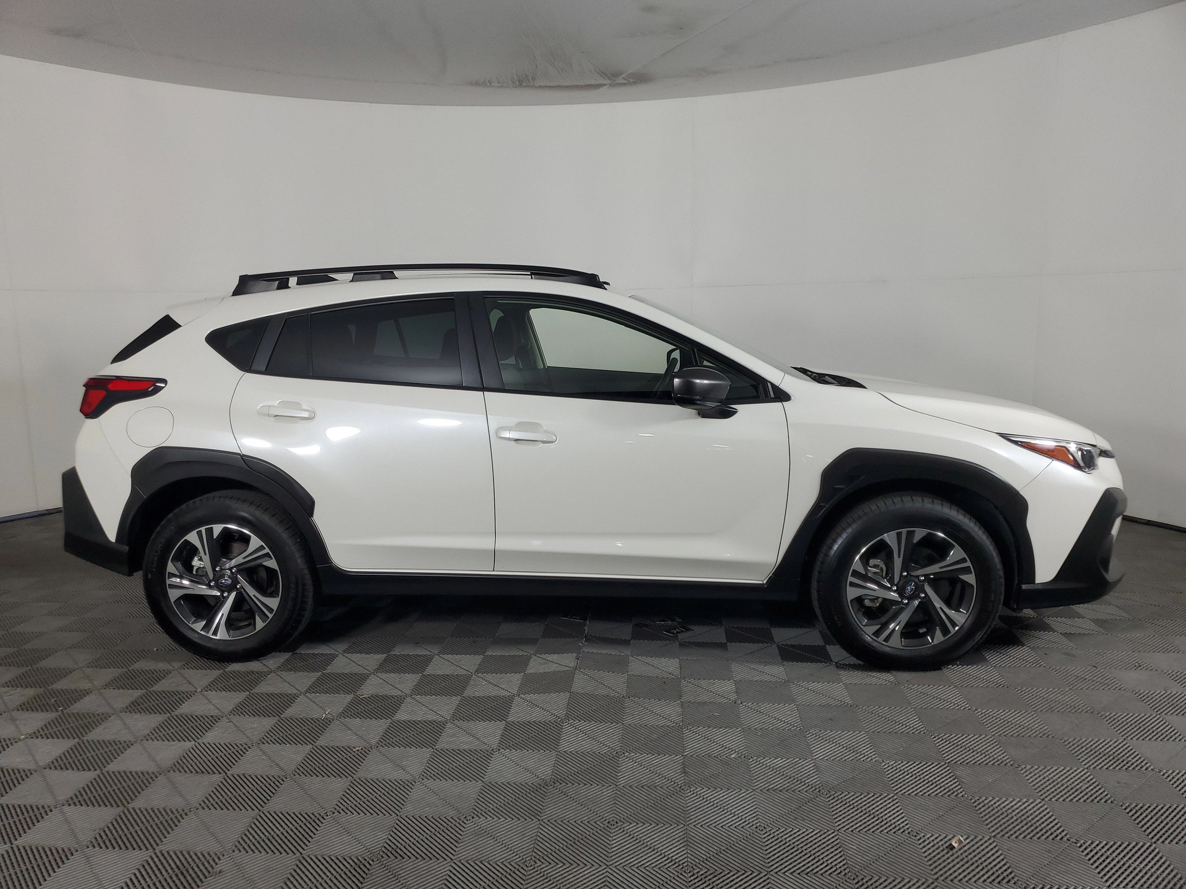 Certified Used 2025 Crystal White Pearl Subaru Premium image 3