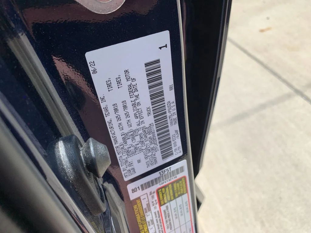 Used 2022  Toyota SR5 image 35