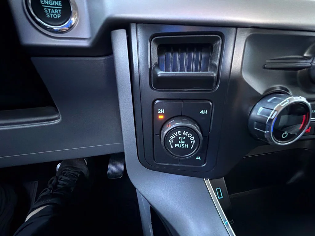 Used 2021 Antimatter Blue Metallic Ford XLT image 19