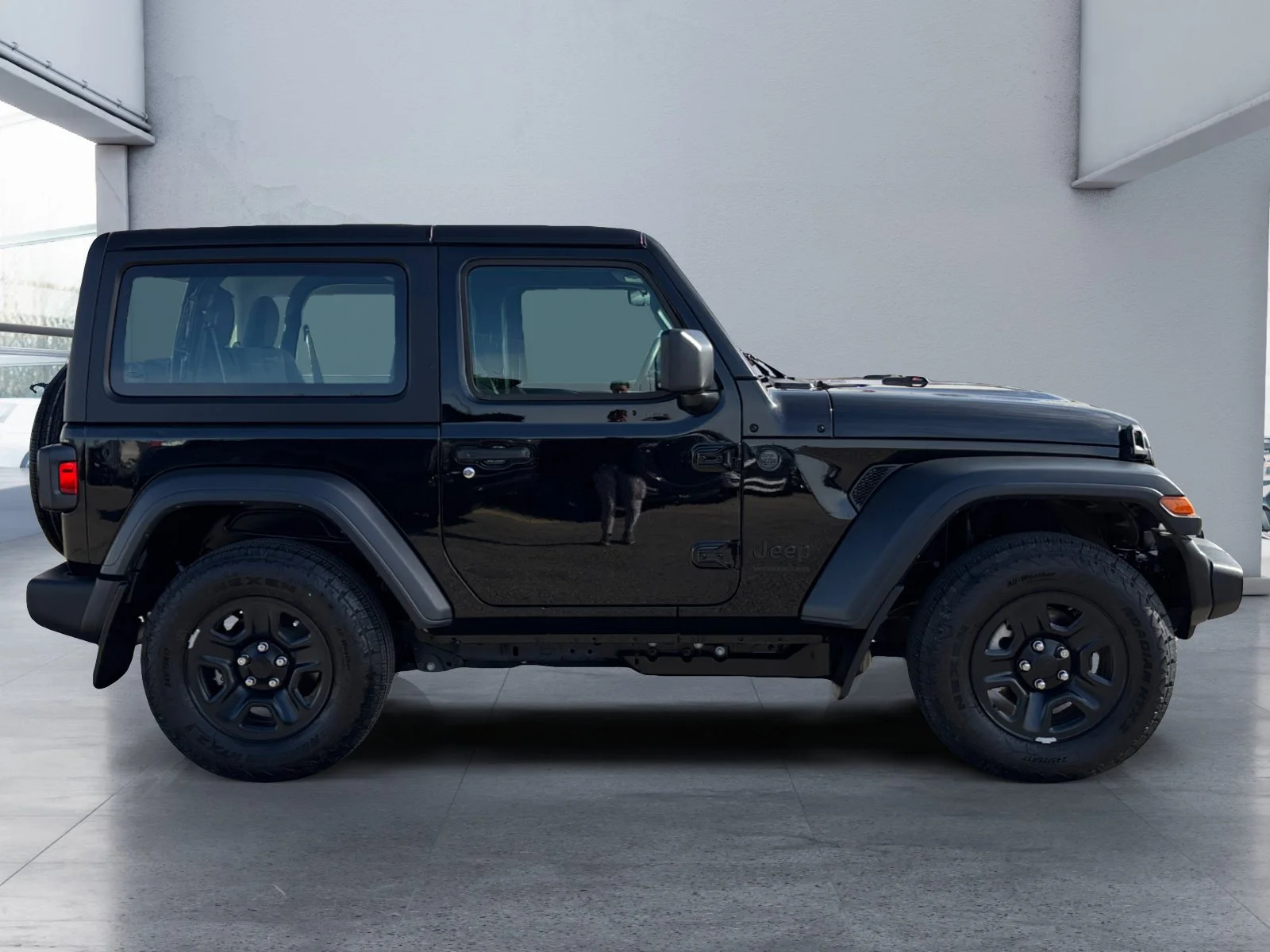 Used 2026  Jeep Sport image 6