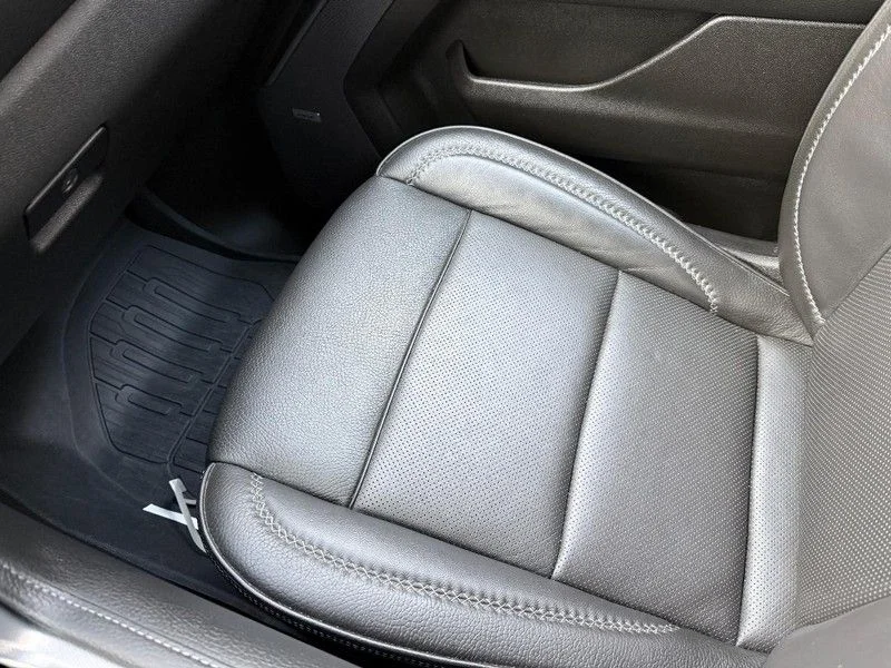 2023 GMC Yukon XL Denali - Photo 28