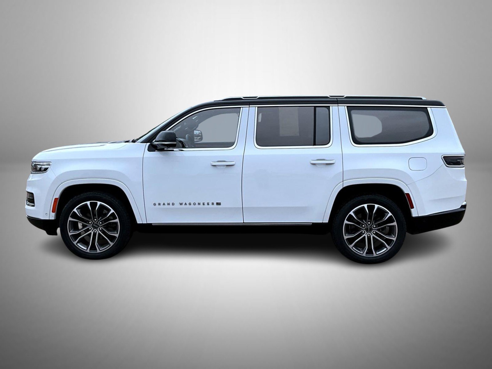 Used 2023 White Jeep Series III image 8