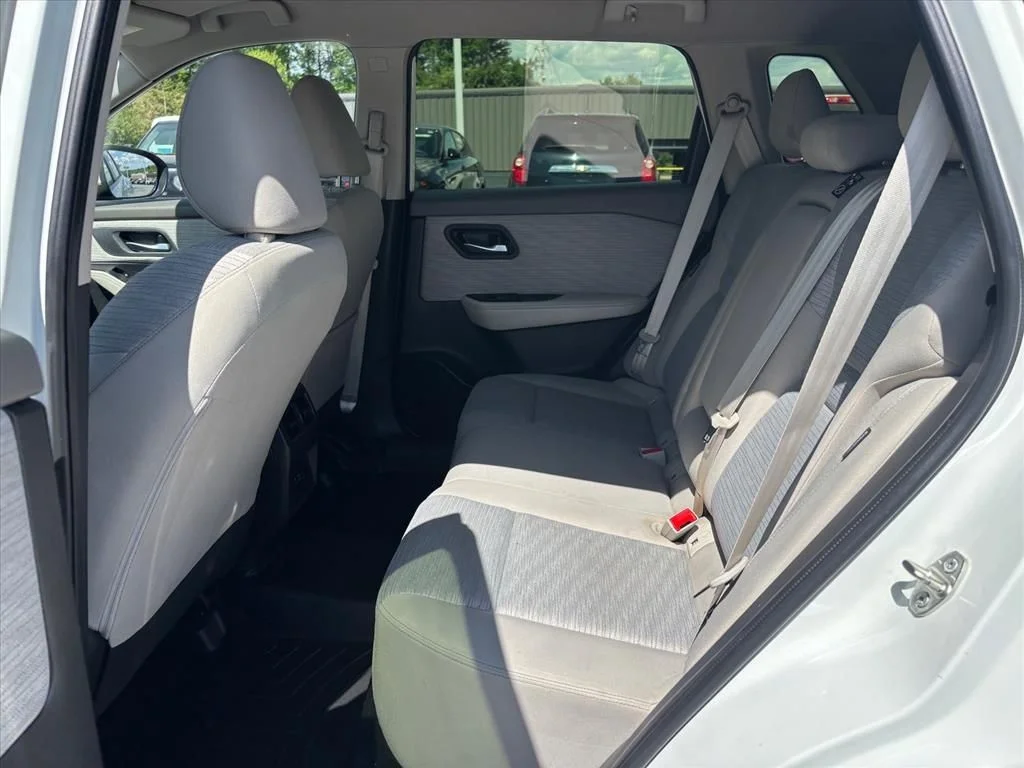 Used 2023 White Nissan SV image 12