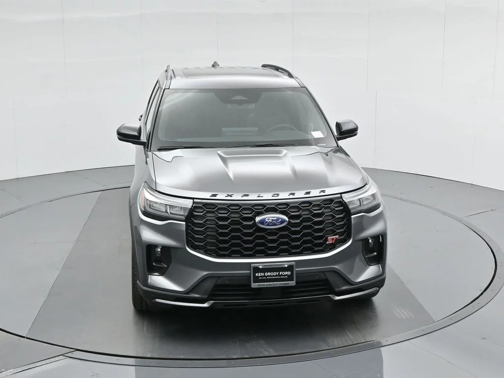 New 2026 Carbonized Gray Metallic Ford ST image 39