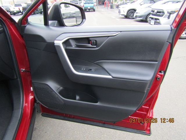 Certified Used 2023 Pearl Toyota LE image 28