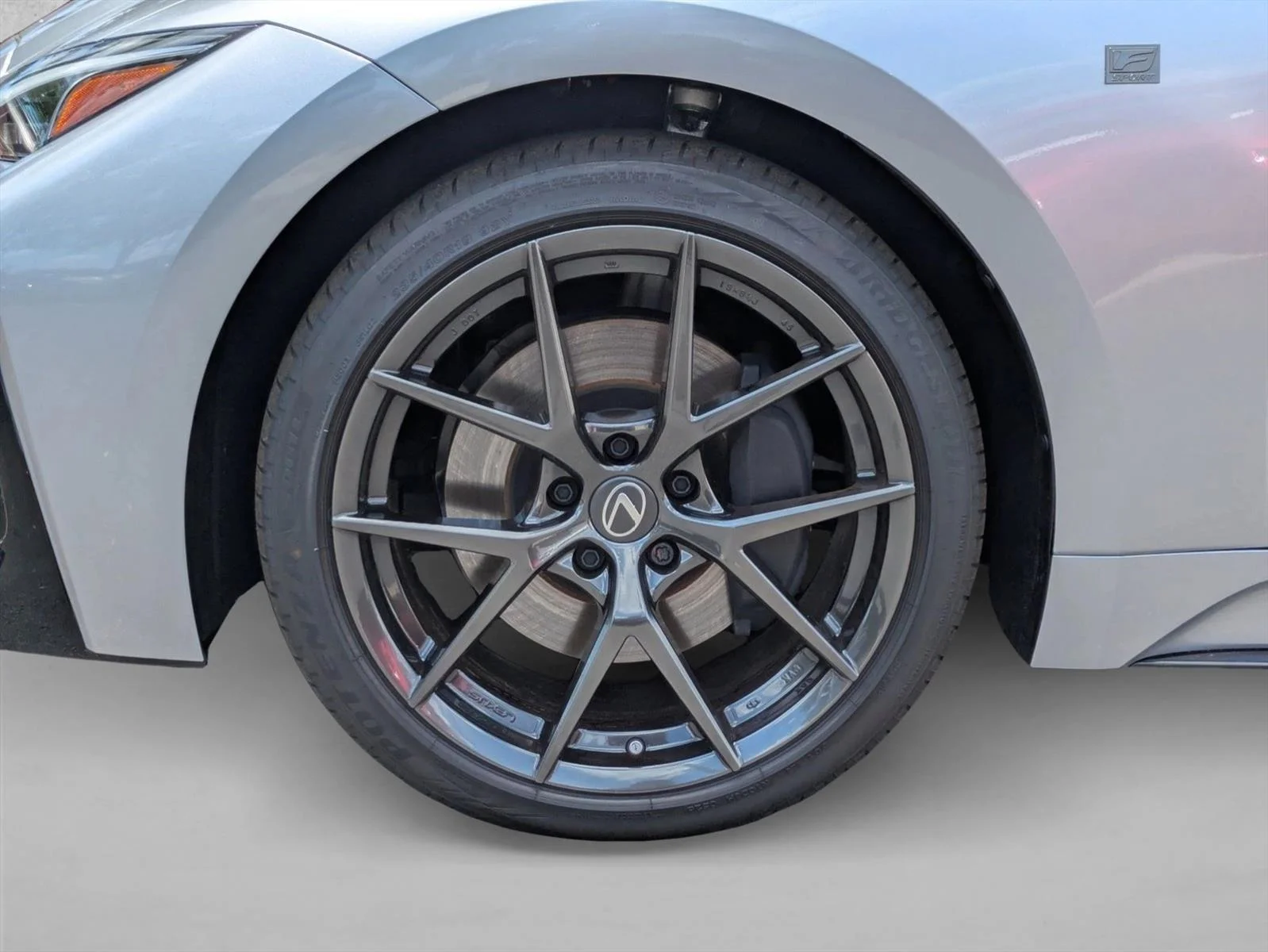 2026 Lexus IS 350 F SPORT DESIGN - Photo 9