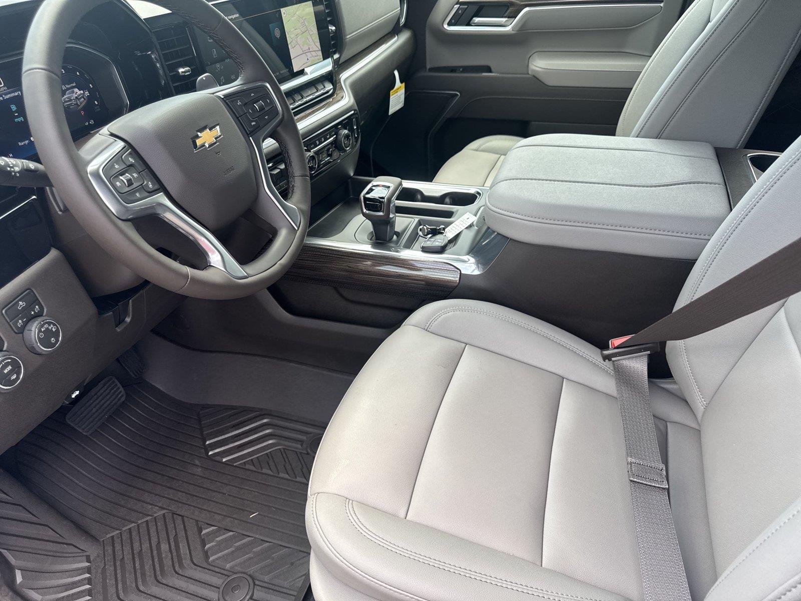 2026 Chevrolet Silverado 1500 LT - Photo 10