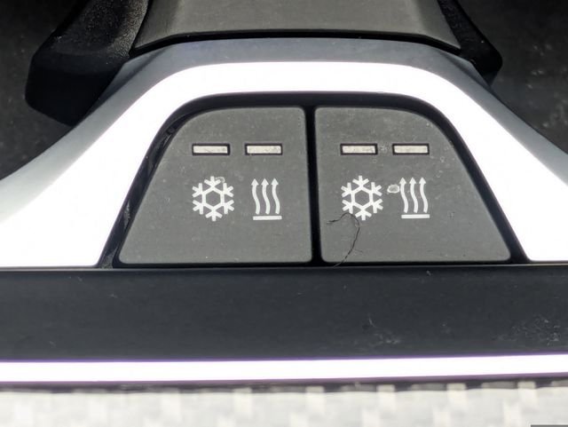 Used 2026 Gray Metallic BMW M60i image 25