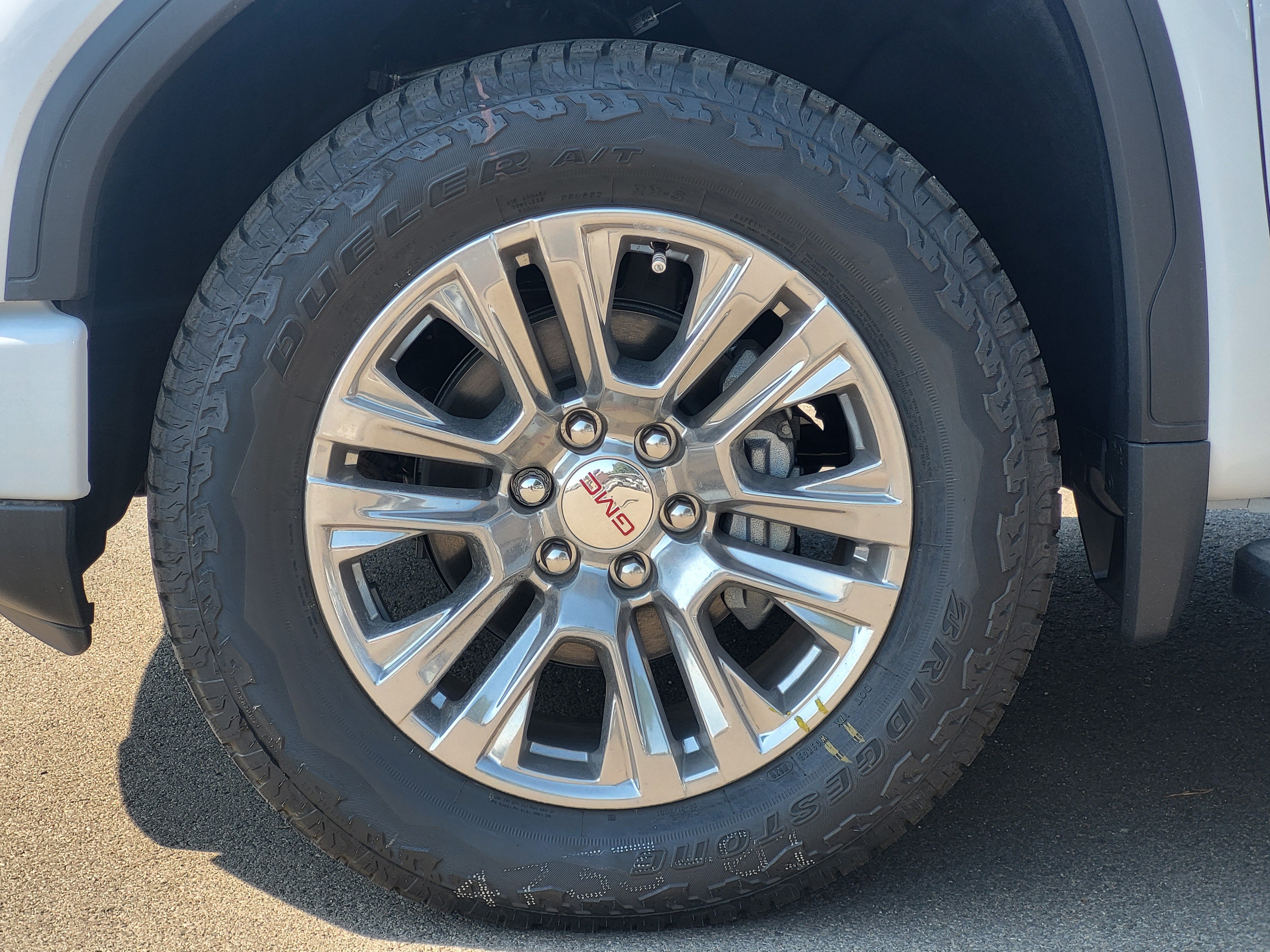 2026 GMC Sierra 1500 Denali - Photo 10