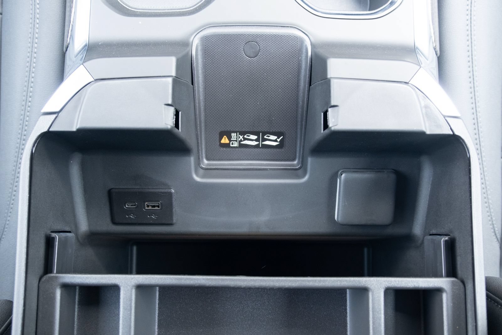 2026 Chevrolet Silverado 1500 RST - Photo 9