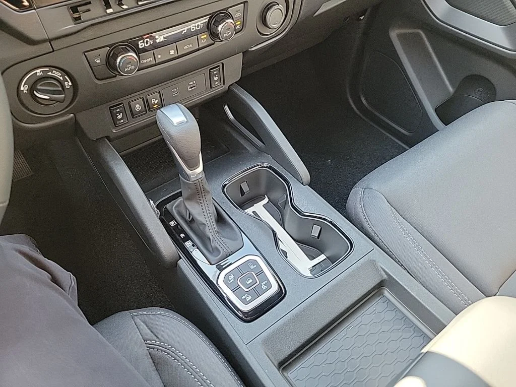 2026 Nissan Frontier SV - Photo 22