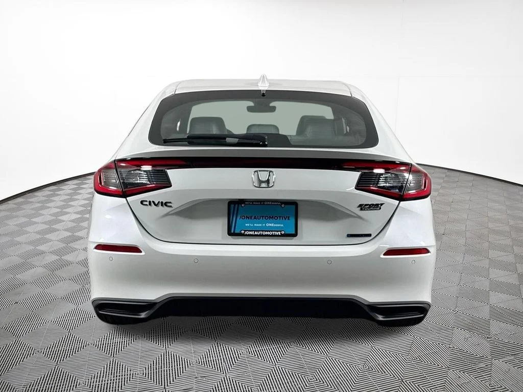 2026 Honda Civic Hatchback Sport Touring - Photo 12