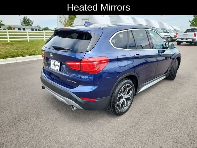 Used 2019 Blue BMW xDrive28i image 9