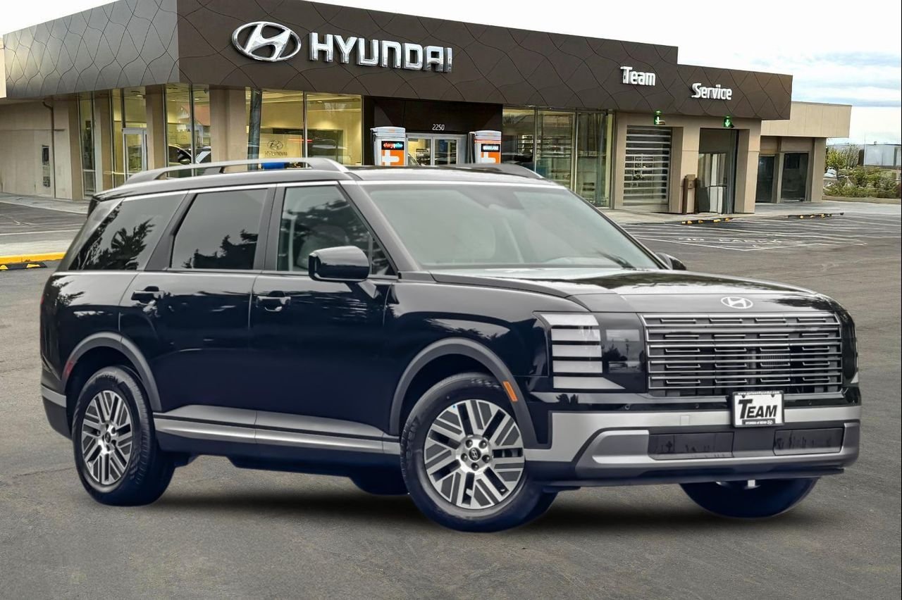 New 2027 Black Hyundai SEL 7P image 2