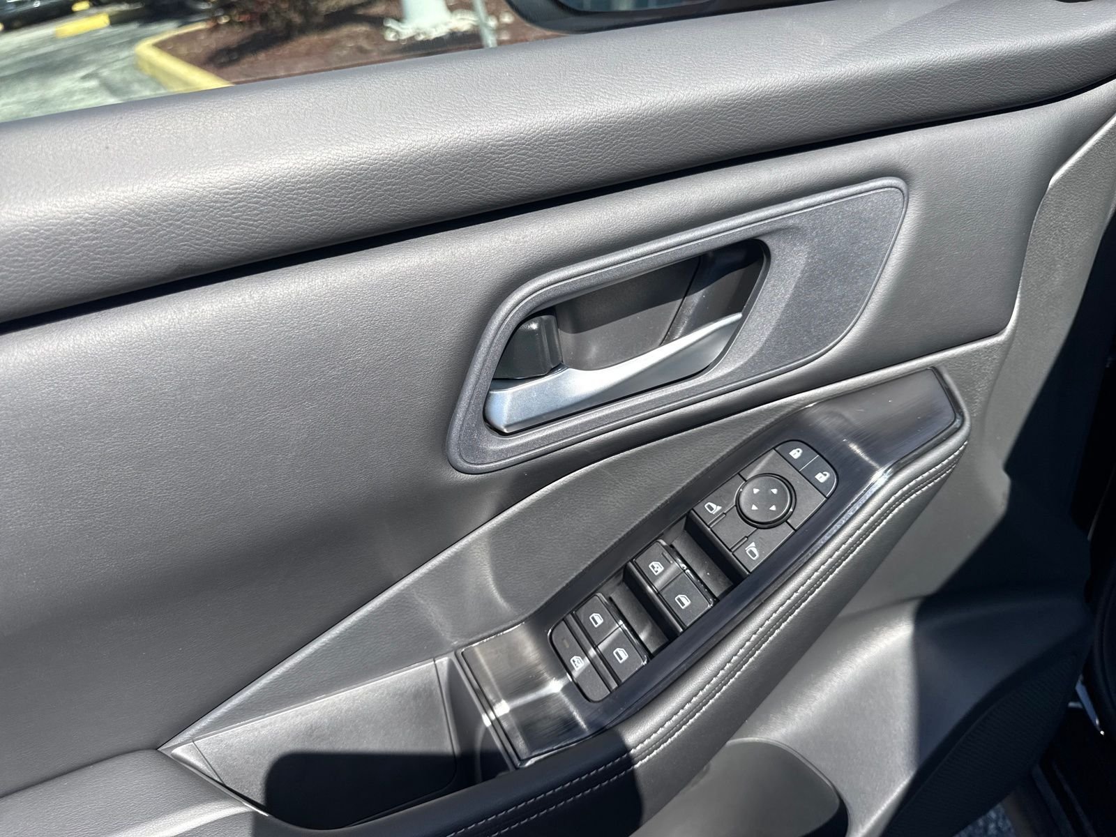 New 2026 Nissan Rogue SV 4D Sport Utility