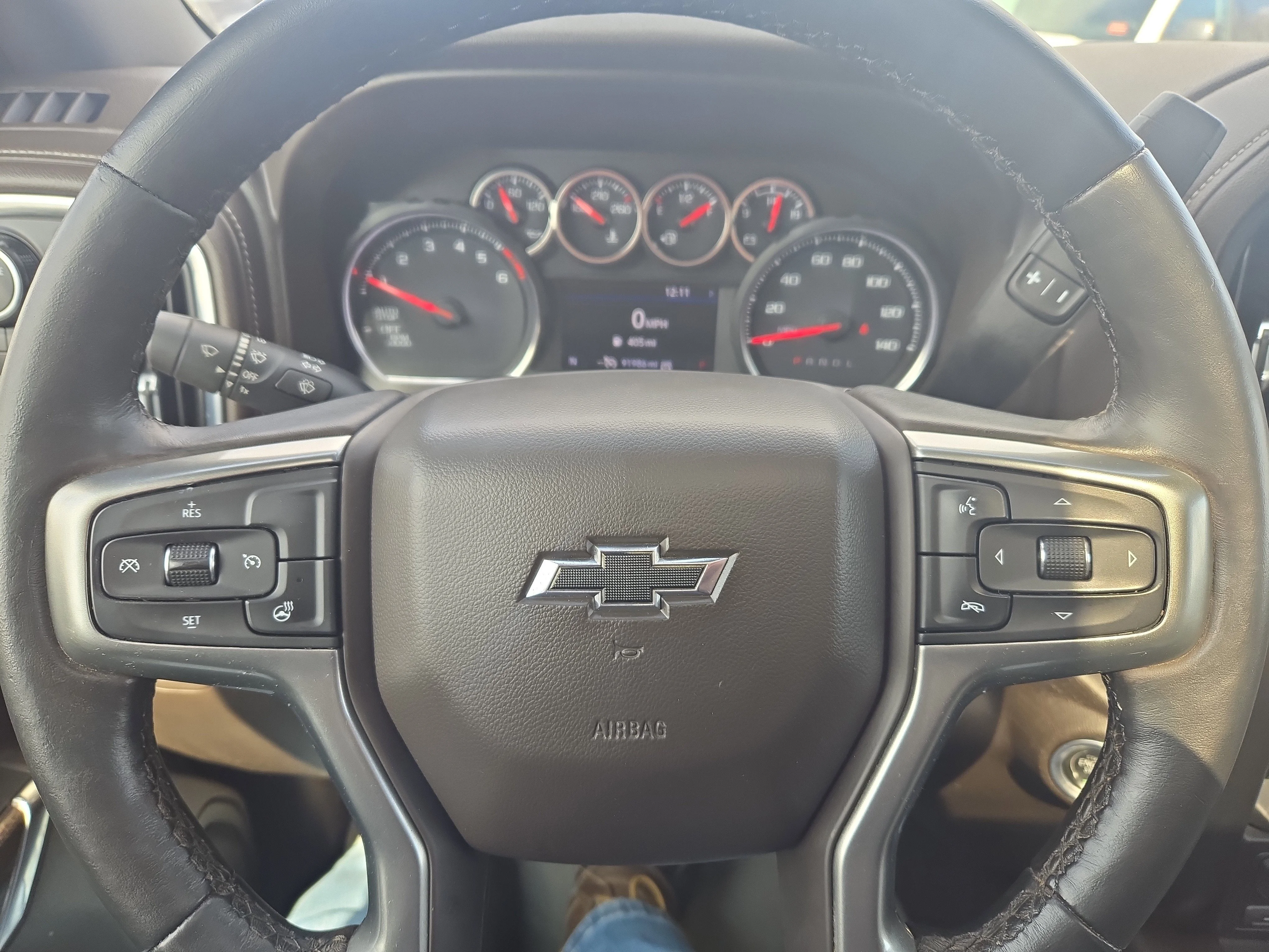 Used 2021 Oxford Brown Metallic Chevrolet RST image 18