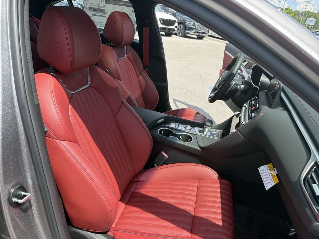 New 2026 Silver Genesis 3.3T SPORT PRESTIGE image 25