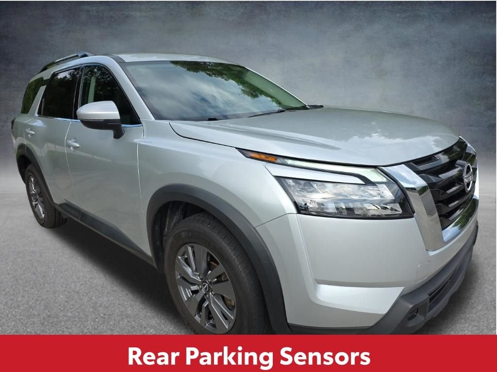 Used 2024 Silver Nissan SV image 9