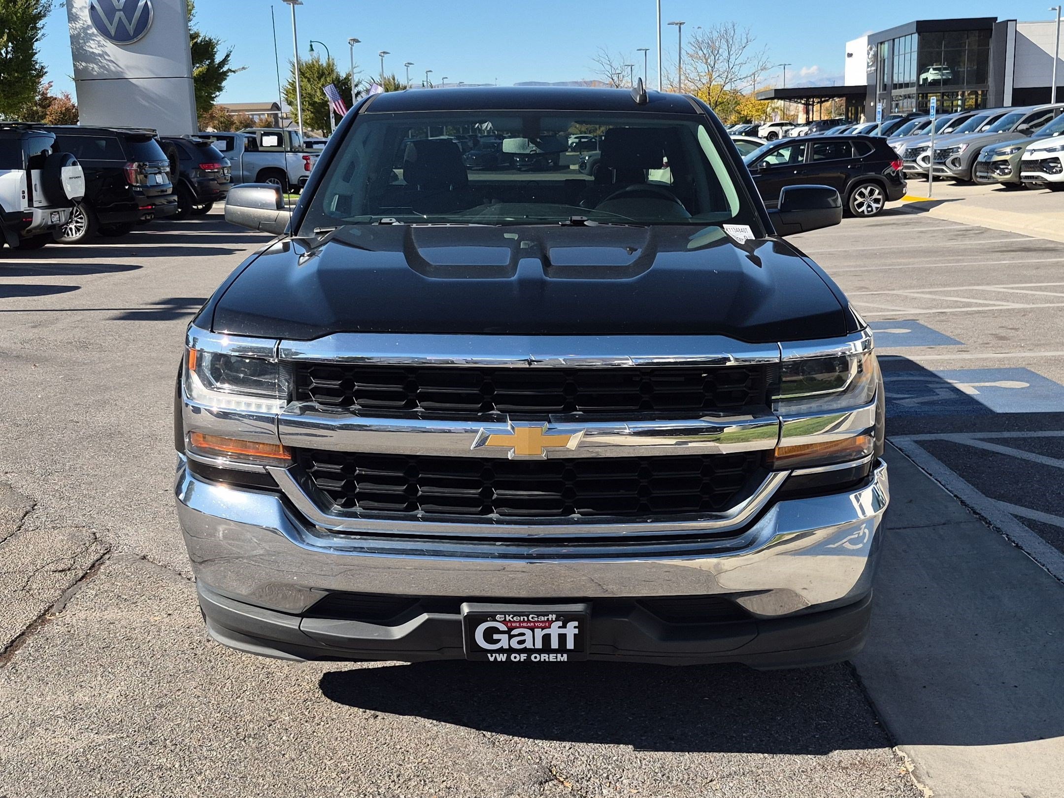 Used 2019 Black Chevrolet LT image 8