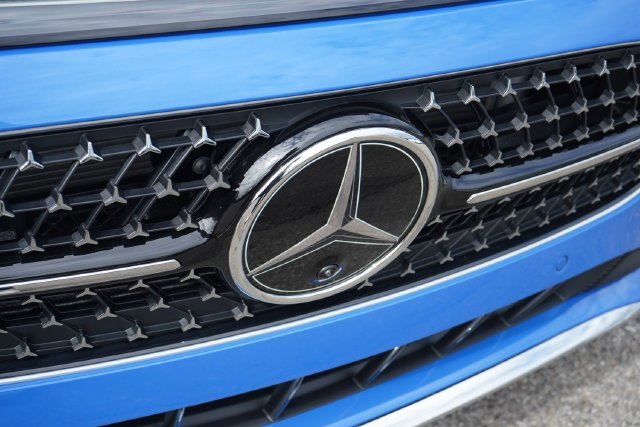 New 2027 Sky Blue Metallic Mercedes-Benz CLA 220 image 12
