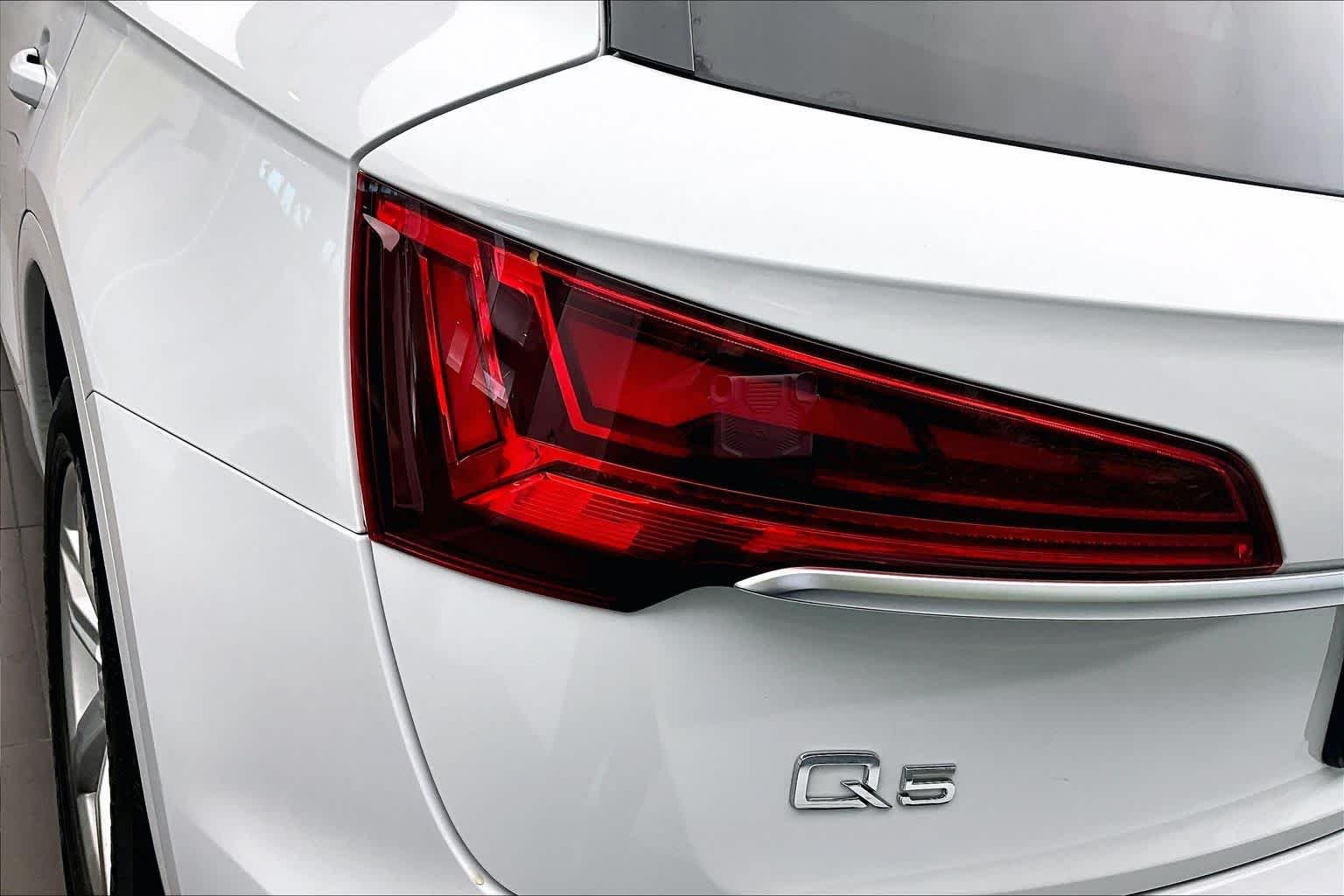 Used 2023 Glacier White Metallic Audi Premium image 54