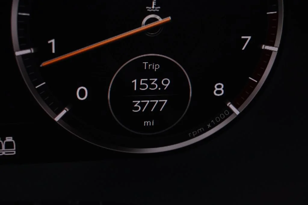 Used 2024 Black Crystal Bentley GT V8 image 32