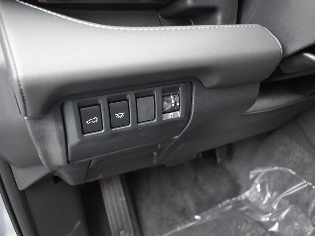 2026 Subaru Ascent Touring - Photo 31