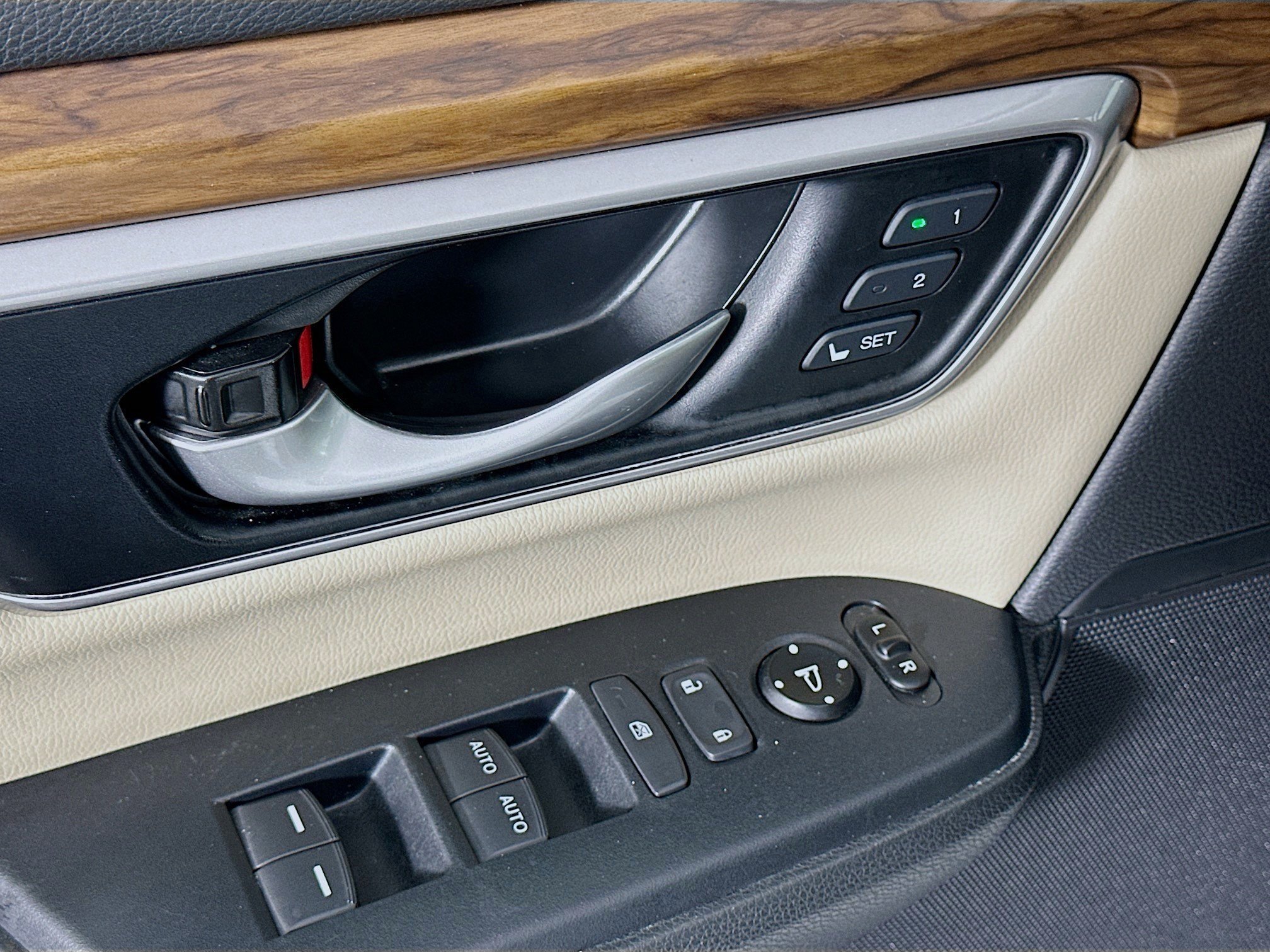 2020 Honda CR-V EX-L - Photo 14
