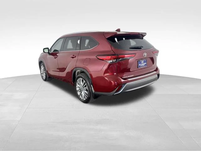 Used 2023 Red Toyota Platinum image 7