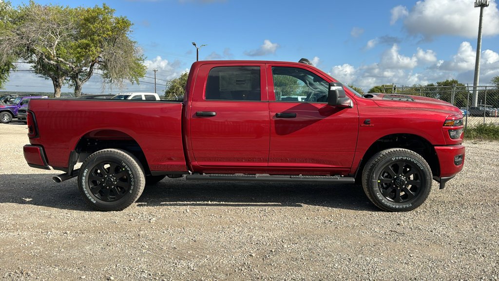 New 2027 Molten Red Pearl-Coat Paint RAM Black Express image 8