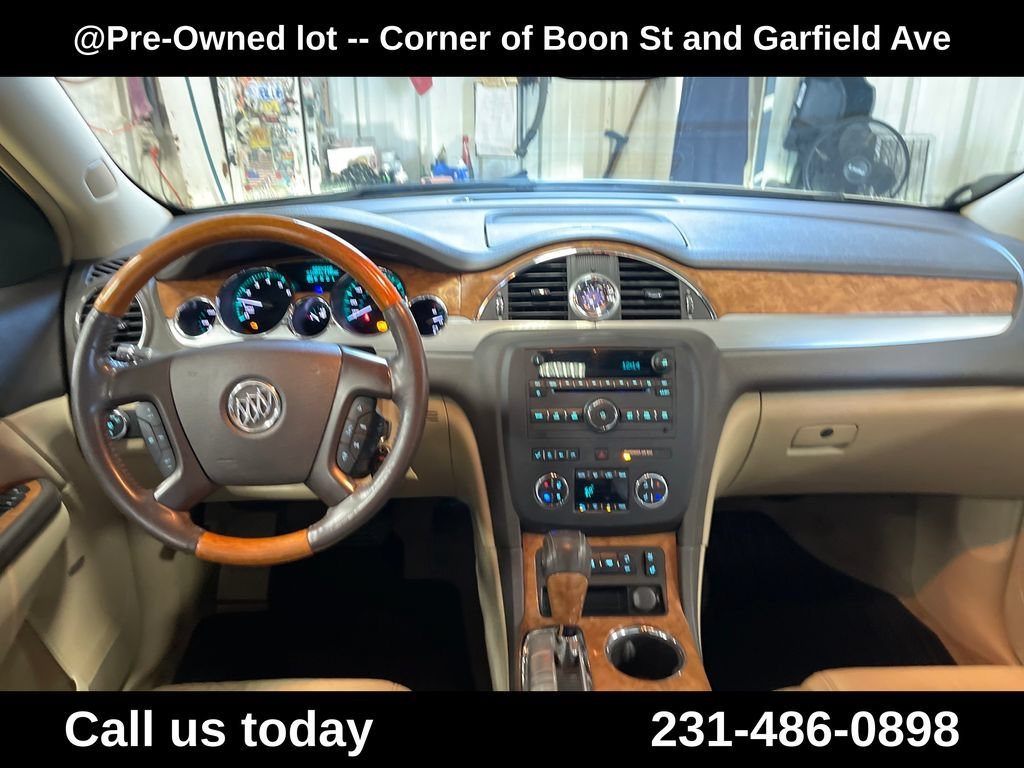 Used 2009 Gold Mist Metallic Buick CXL image 18