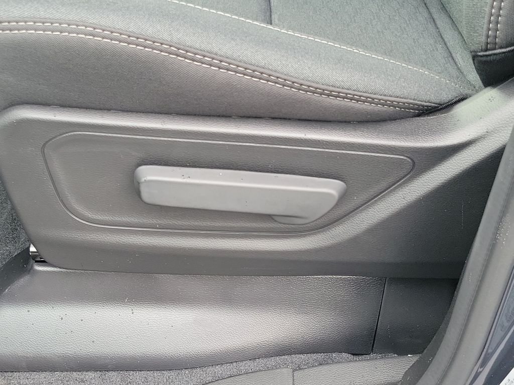 New 2026 Forged Blue Metallic Exterior Paint RAM Express image 22