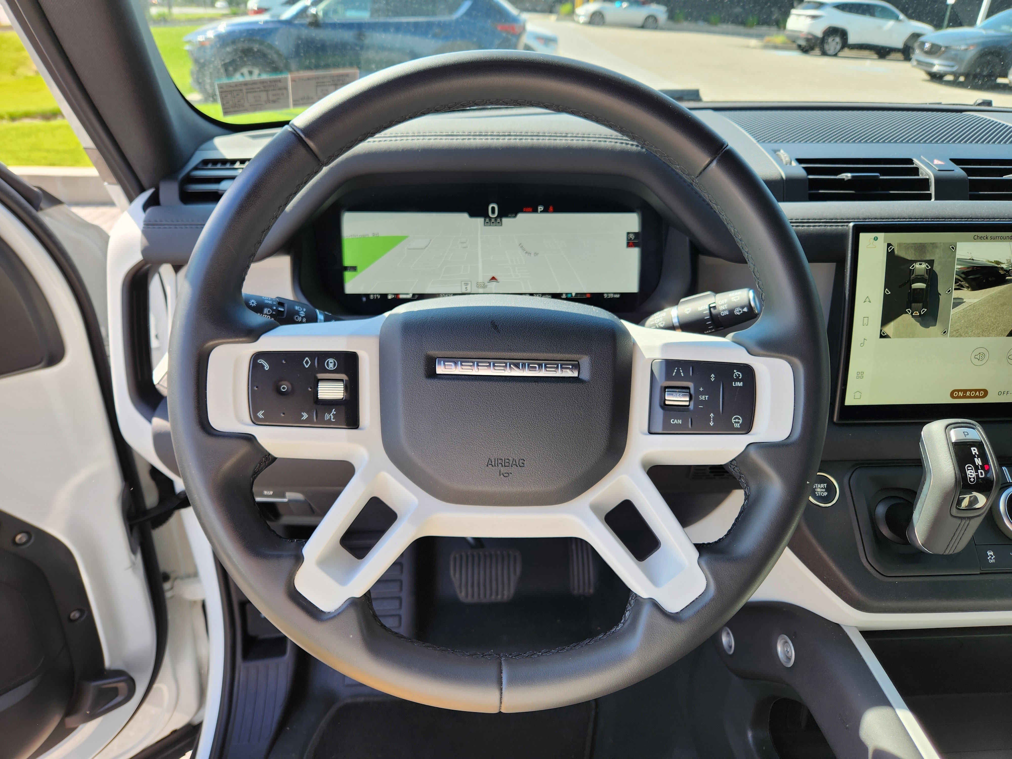 Certified Used 2025 Fuji White Land Rover S image 18