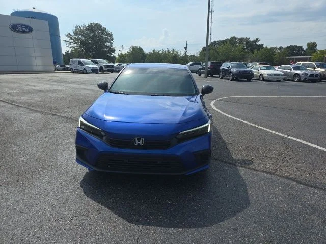 Used 2024  Honda Sport image 8