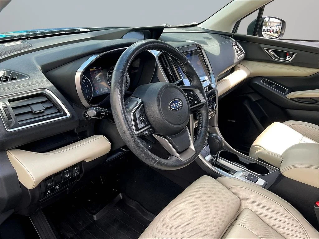 Used 2019 Crystal Black Silica Subaru Limited image 18