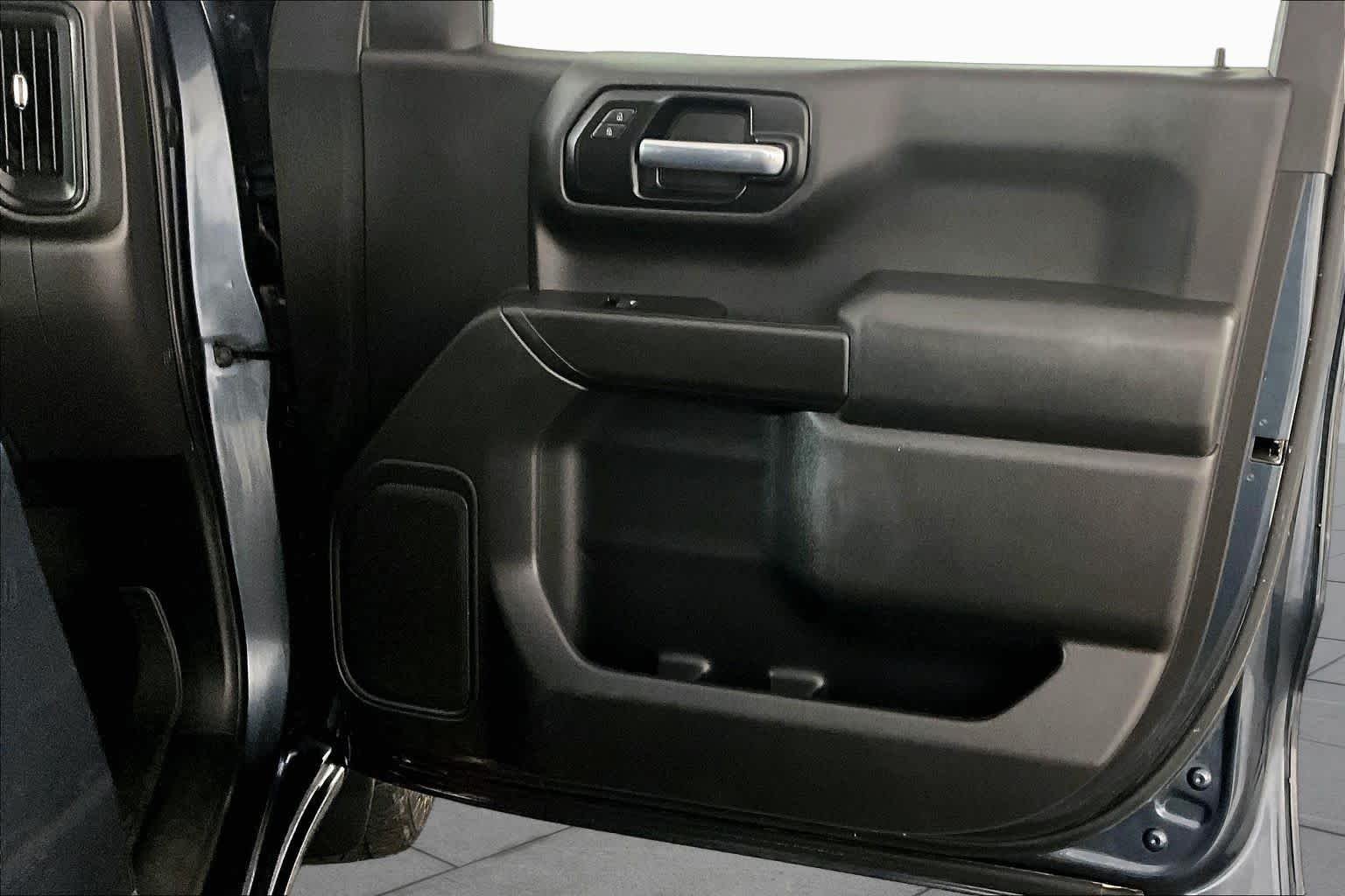 Used 2020 Shadow Gray Metallic Chevrolet Custom Trail Boss image 21