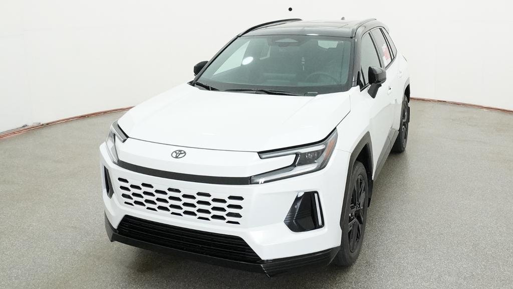 New 2026 Wind Chill Pearl with Midnight Black Metallic roof Toyota XSE image 20