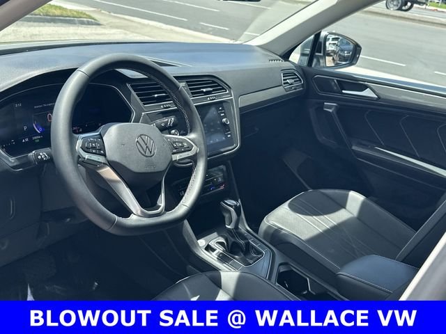 Used 2023 Silver Volkswagen 2.0T SE image 15