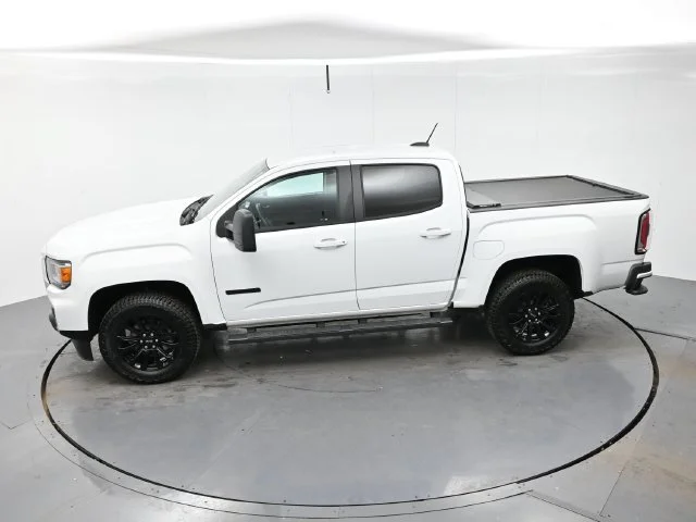 Used 2022 SUMMIT WHITE GMC 2WD Elevation image 33