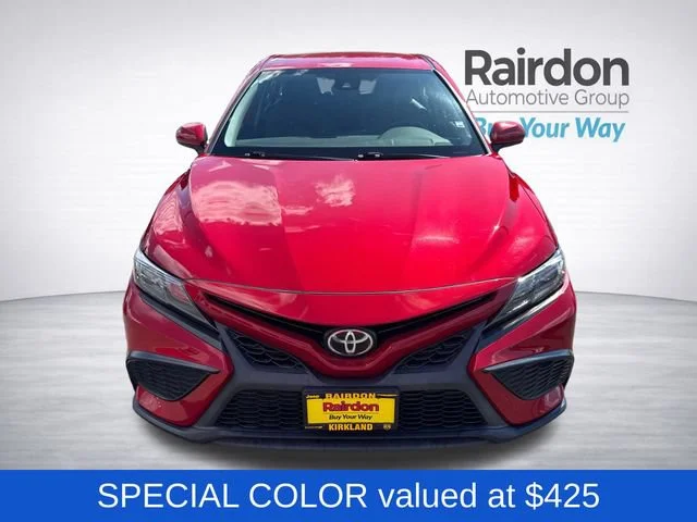 Used 2021 Supersonic Red Toyota SE image 2
